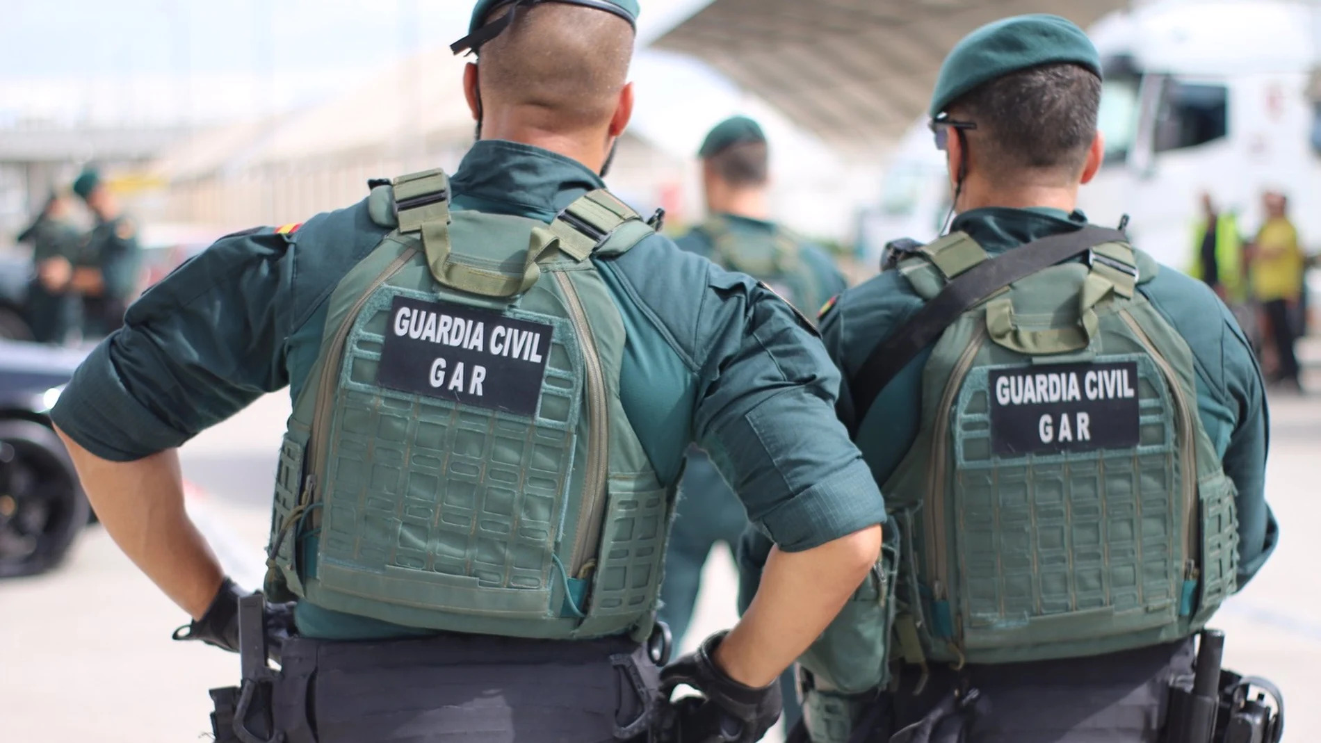 Agentes de una unidad operativa de la Guardia Civil